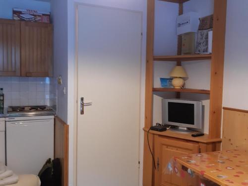 Appartement Appartement Le Pleynet, 2 pièces, 5 personnes - FR-1-557A-44 les gentianes 1 La Ferrière