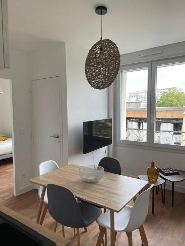 Appartement Le POulorio 10 - Proche Gare 10 RUE POULORIO 3éme ETAGE 56100 Lorient Bretagne