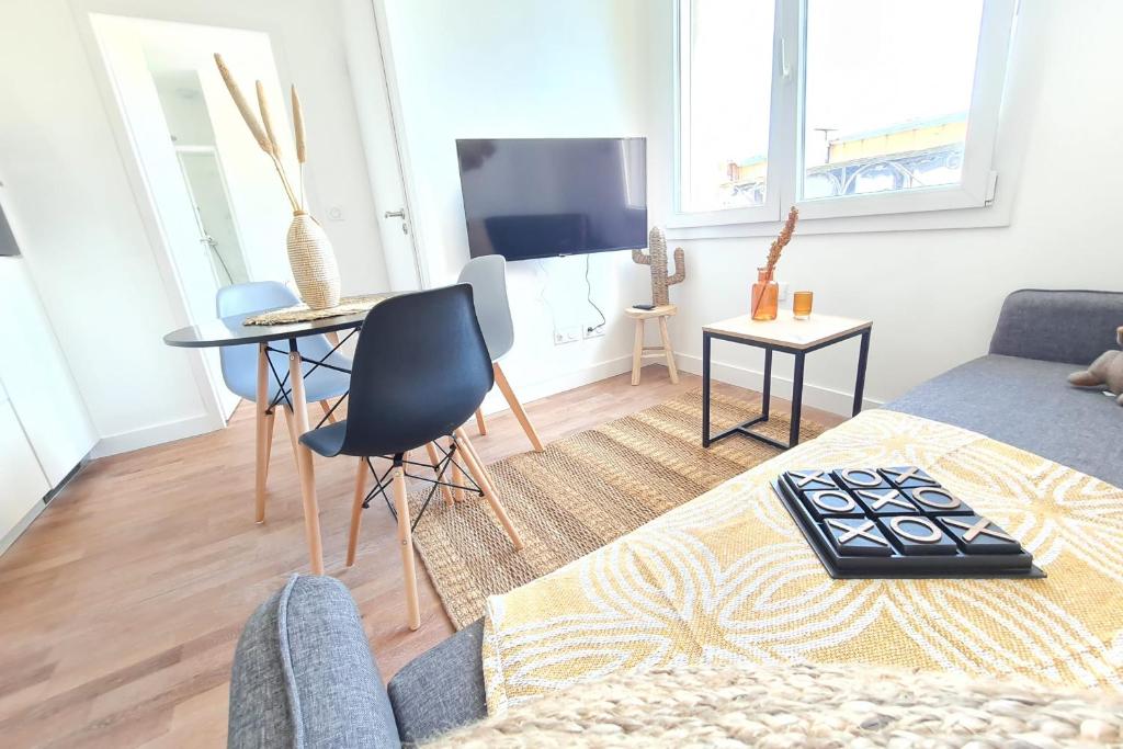 Appartement Le Poulorio 7 - T2 - Proche Gare 10 RUE POULORIO 2éme ETAGE 56100 Lorient