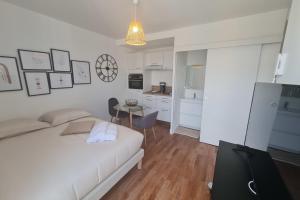 Appartement Le Poulorio 9 - Studio - Proche Gare 10 RUE POULORIO 3éme ETAGE 56100 Lorient Bretagne