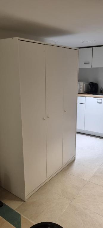 LE POULORIO LOFT  Studio  RDC  ByLocly 56100 Lorient