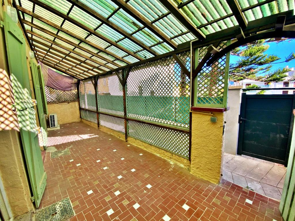 LE PRIMEROSE Cosy & Grand Terrasse 27 Avenue Primerose, 06000 Nice