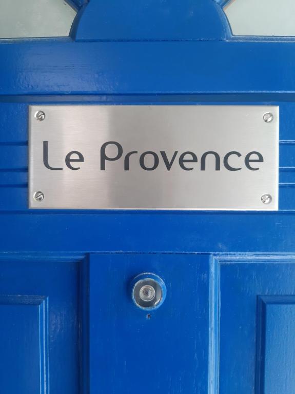 Appartement Le Provence - station balnéaire Les Sablettes 105 Avenue Noël Verlaque 83500 La Seyne-sur-Mer