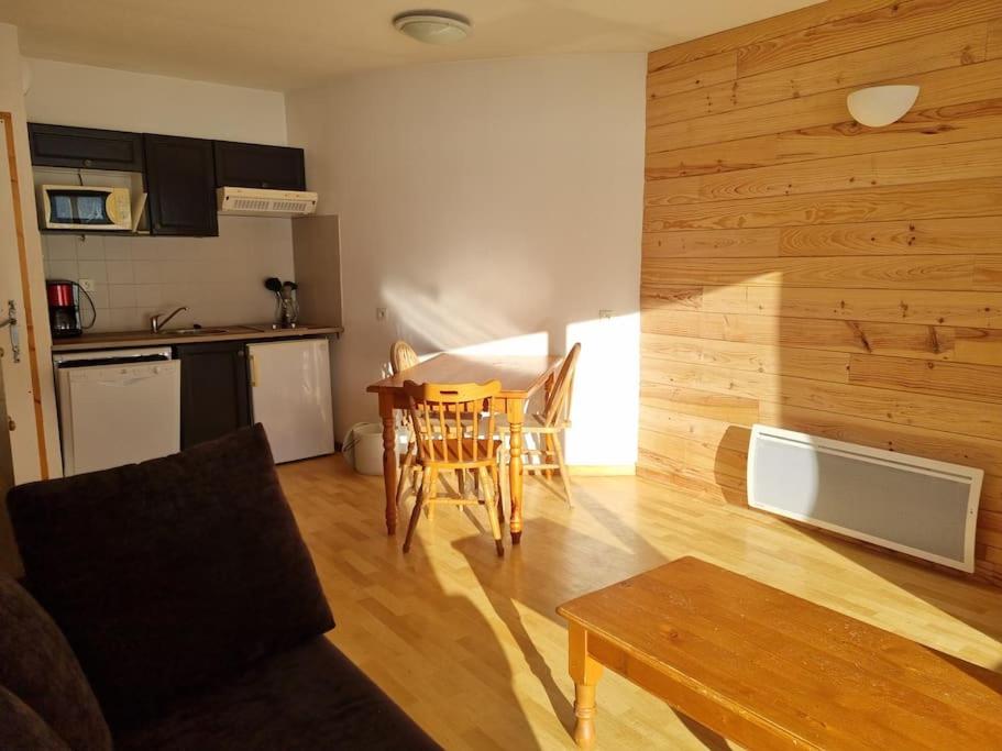 Appartement Le pti septimontain C08 517 chemin de sur la ville 74340 Samoëns