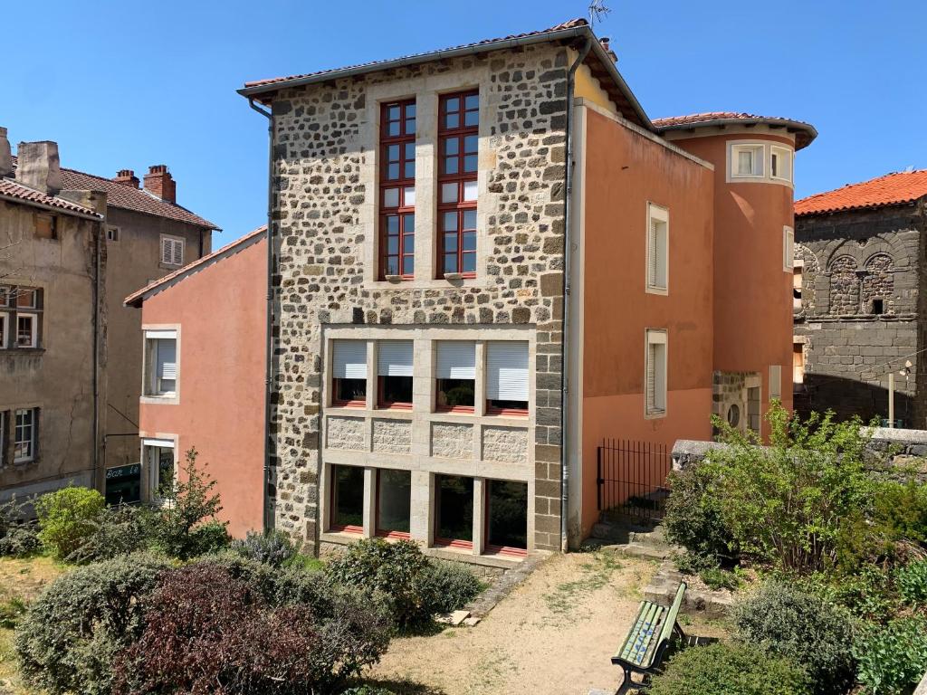 Appartement Le Puy en Velay - Appartement grand confort 2 Rue Traversière du Bouillon 43000 Le Puy-en-Velay