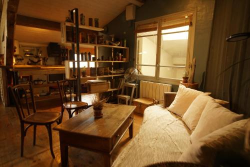 Le Refuge Cérétan, grand et bel appartement mansardé en plein centre