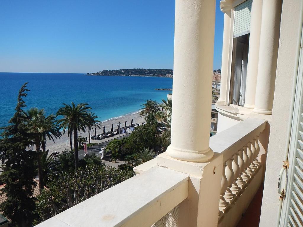 Appartement Le Regina Promenade du Soleil 1563 06500 Menton