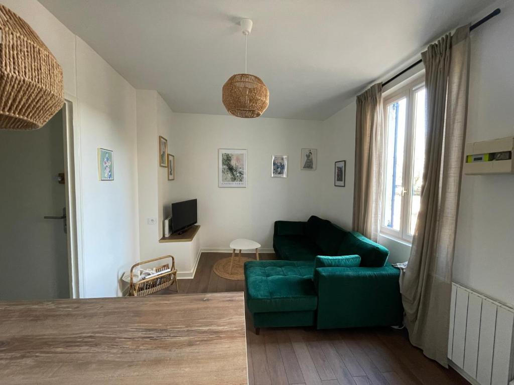 Appartement Le relais appartement aux charmes authentiques WIFI 8 Rue des Dépêches 24000 Périgueux