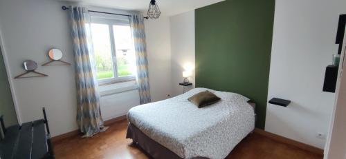 Appartement Le Relais de La Poste 2 92 Rue du Général de Gaulle 52330 Colombey-les-Deux-Églises Champagne-Ardenne