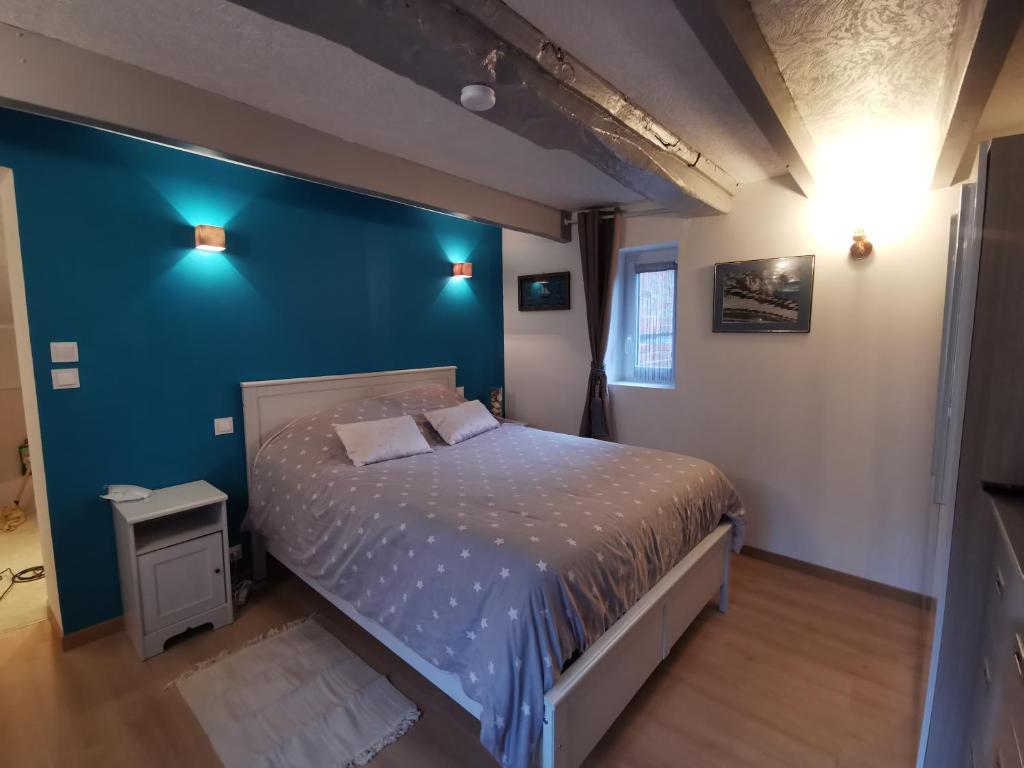 Appartement Le rez de jardin 3 Chemin des Longchamps 14600 Honfleur