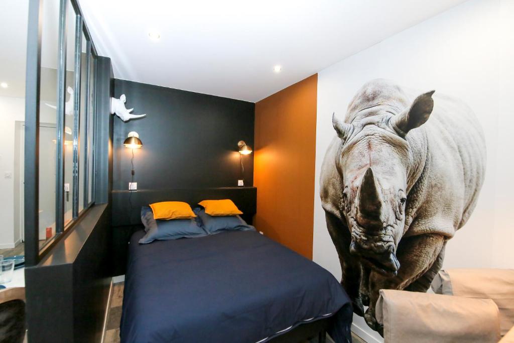 Appartement Le Rhinocéros, T1 hypercentre chic et cosy, Wifi par SOVALFI 3 Rue du Bois 42000 Saint-Étienne