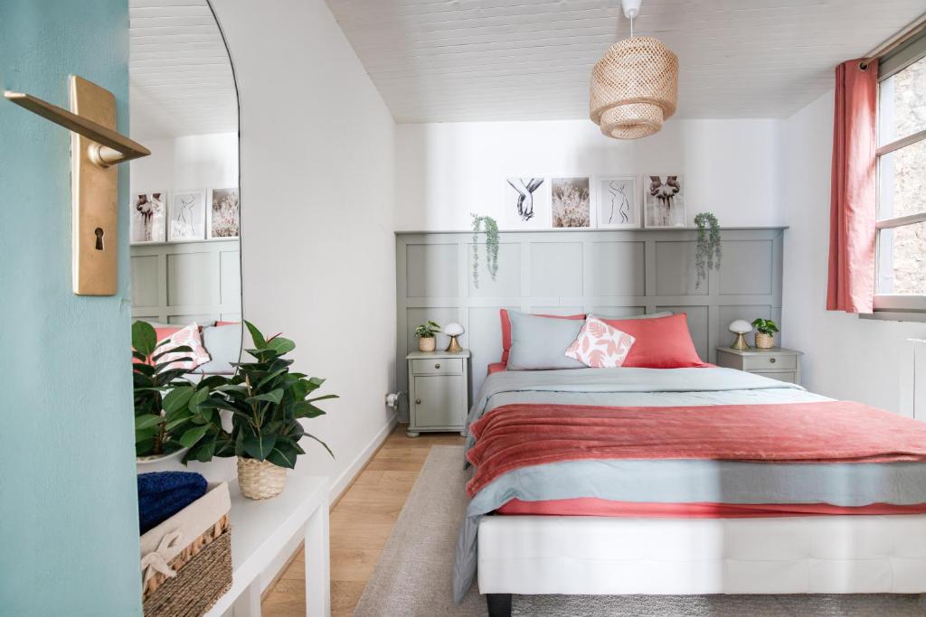 Le Rhinocéros, T1 hypercentre chic et cosy, Wifi par SOVALFI