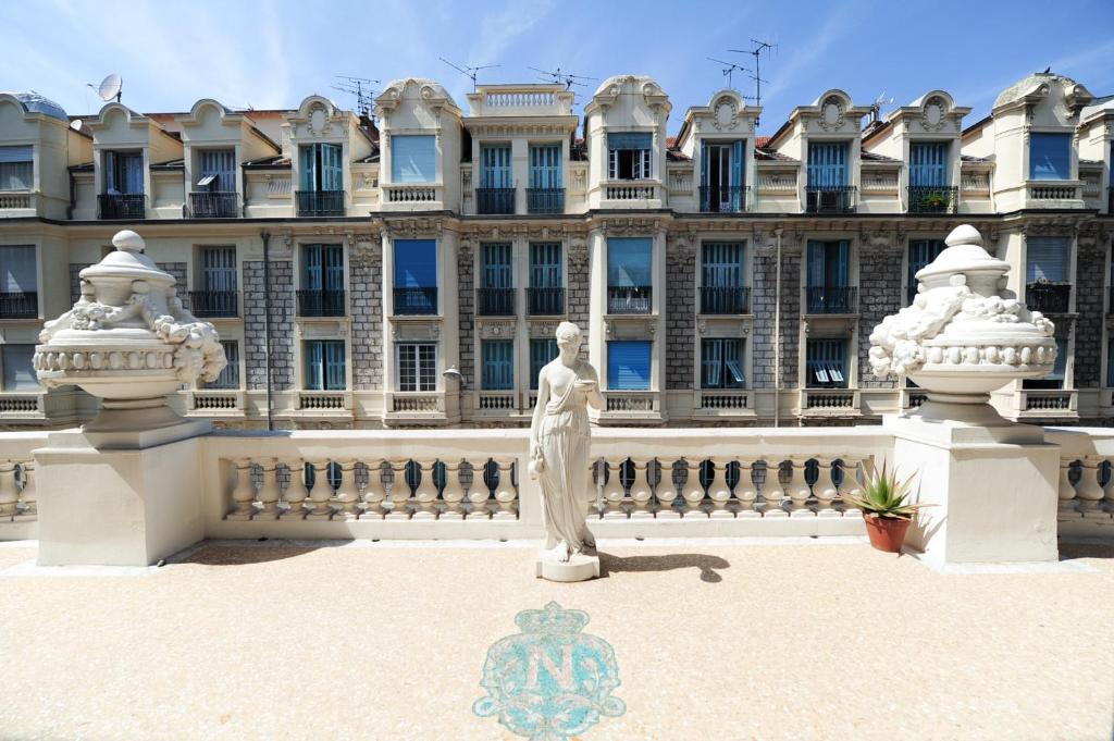 Appartement Le Royal Res. Negresco Five stars Holiday House 1 Rue Du Commandant Berretta 06000 Nice