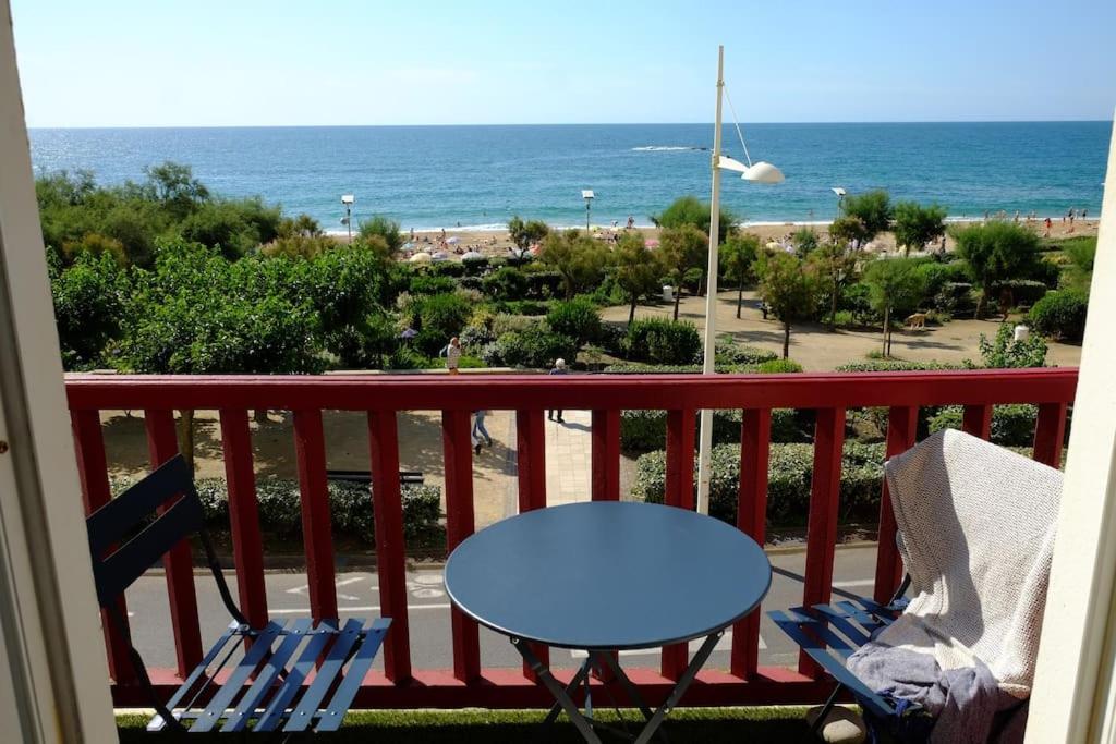 Appartement Appartement Le Sahel - vue imprenable sur l'océan 25 Avenue Edouard VII, 64200 Biarritz