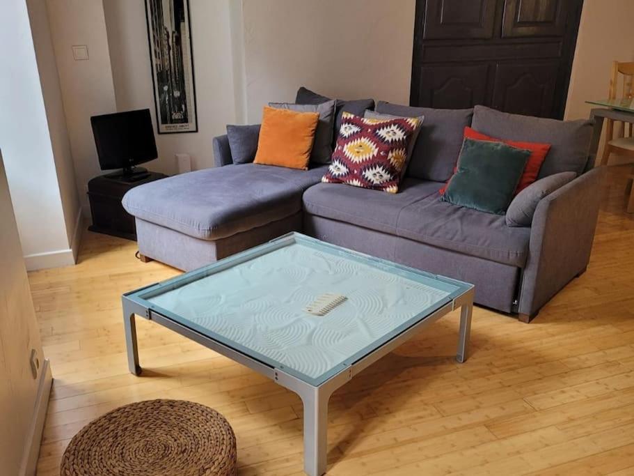 Le Saint Claire en vieille ville 15 Rue Sainte-Claire, 74000 Annecy