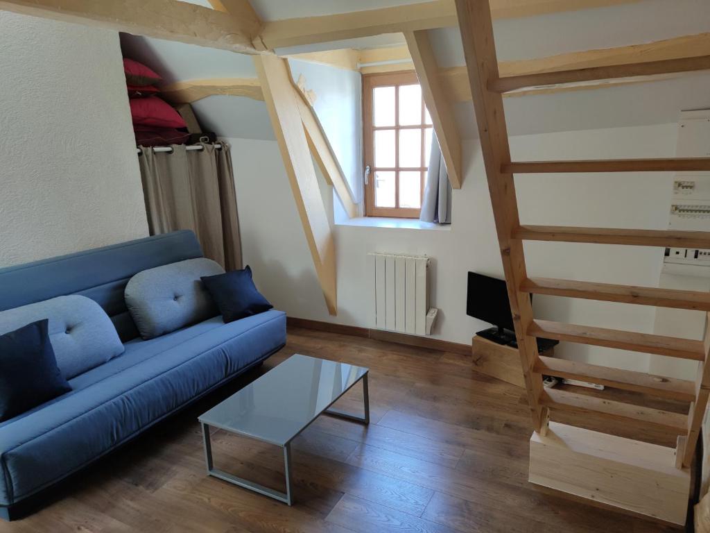 Appartement Le Saint Leonard...Il est Orange 34 Place Saint-Léonard 14600 Honfleur