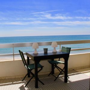 Appartement LE SAKOYA - Exceptionnel P5 vue mer - Accès direct plage 238 Avenue Saint-Maurice 34250 Palavas-les-Flots Languedoc-Roussillon
