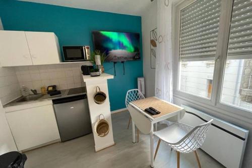 Le Sano - Centre Historique, 2mn à pied Halles de Niort, donjon, moulin du Roc, et port Boinot - Wifi, Netflix ,2mn Hyper centre