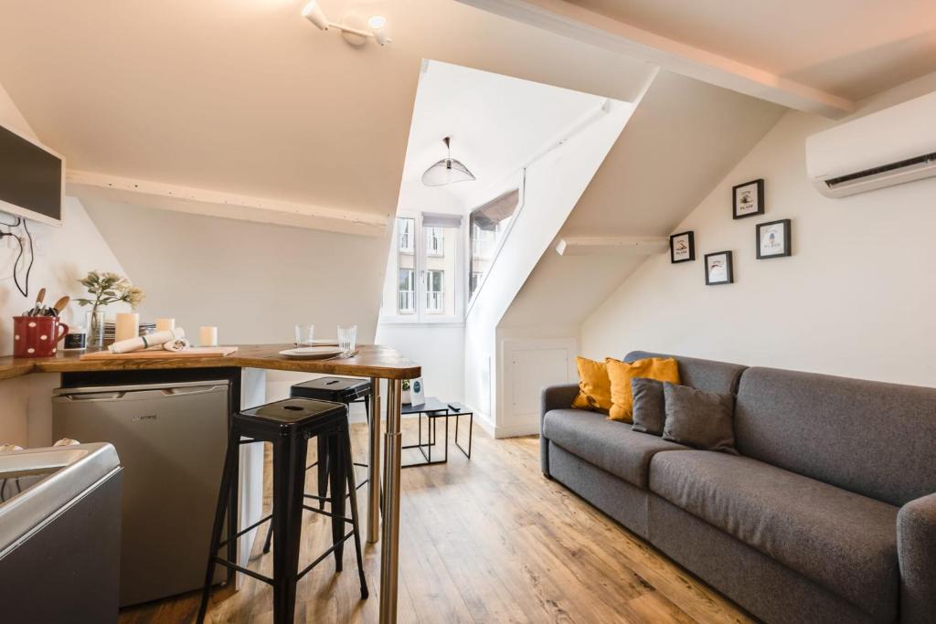 Appartement Le Saphir - Joli Studio en plein centre ville avec Climatisation 36 rue Vaugelas 74000 Annecy