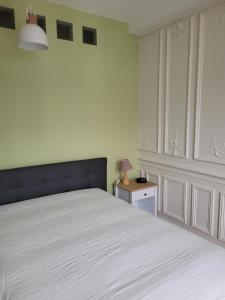 Appartement Le Sarciron 7 place du pantheon 63240 Le Mont-Dore Auvergne