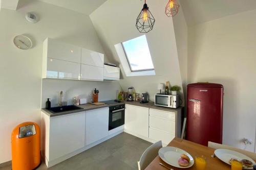 Le Secret P4 with terrace and pool
