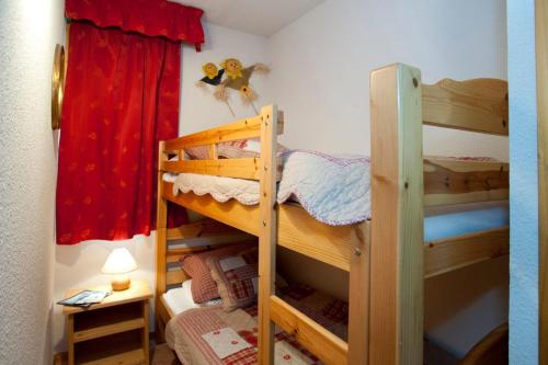 le signal 105 apartment in residence 50 meters from slopes 4-6 people