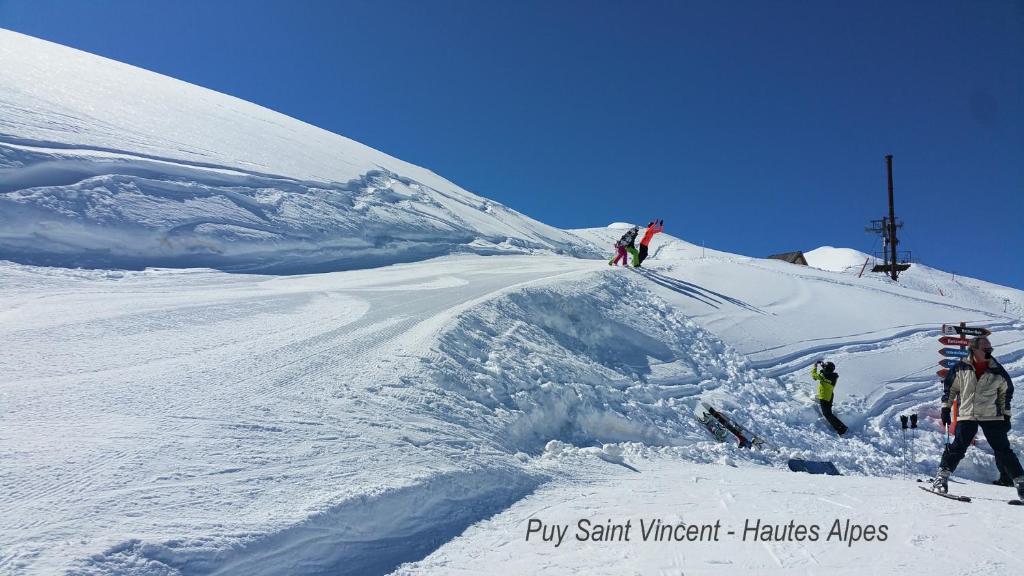 Le Skisun - T3 Pied des pistes - Puy Saint Vincent 1800 - Massif des Ecrins Résidence la Dame Blanche, 05290 Puy-Saint-Vincent