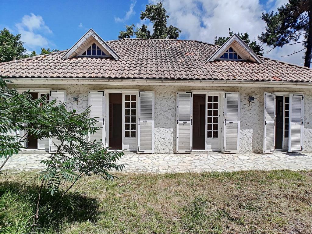 Le Sof Paradis 2 T2 sur la plage des Lecques 83270 Saint-Cyr-sur-Mer