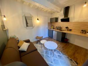 Appartement Le studio blanc - studio hypercentre Rouen 17 Rue Ganterie 76000 Rouen Normandie