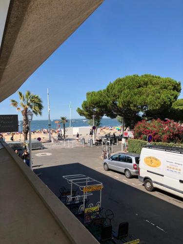 Le studio de la plage centrale
