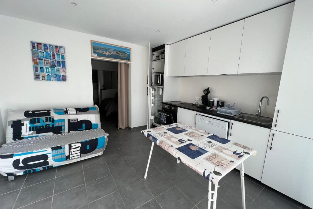 Appartement Le Studio du Pêcheur 14 rue du commandant l'Herminier 30240 Le Grau-du-Roi