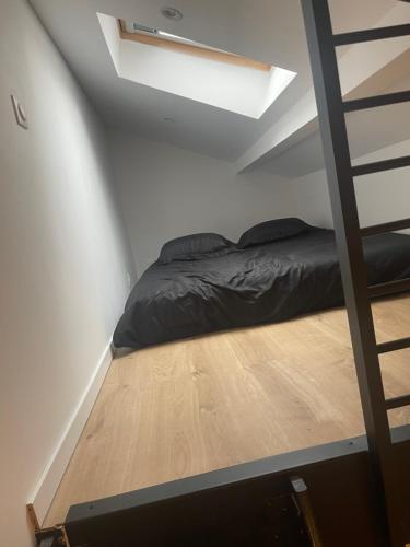 Le studio mezzanine