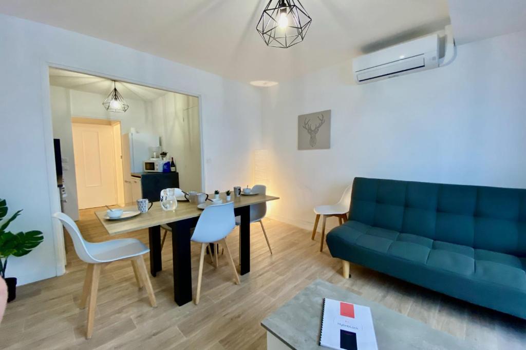 Appartement Le Sunrise - P2 centre ville avec balcon 13 rue des tilleuls 30000 Nîmes