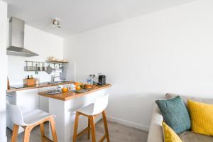 Le Superbe Bahia / proche mer / clim / Terrasse / parking privé