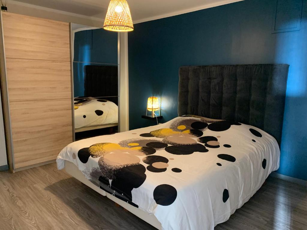 Le Sweet Home Lens 27 Rue du 14 Juillet, 62300 Lens