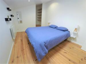 Appartement Le T2 moderne des Palmiers au coeur de Moissac 35 Place des Palmiers 82200 Moissac Midi-Pyrénées