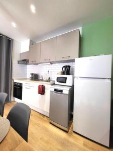 Appartement Le Tarbais, centre, parking gratuit, terrasse 3 Rue Dauriac 65000 Tarbes Midi-Pyrénées