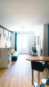 Appartement Le Tourangeau - Grand studio cosy en hypercentre 40 Rue Carnot 86000 Poitiers -1