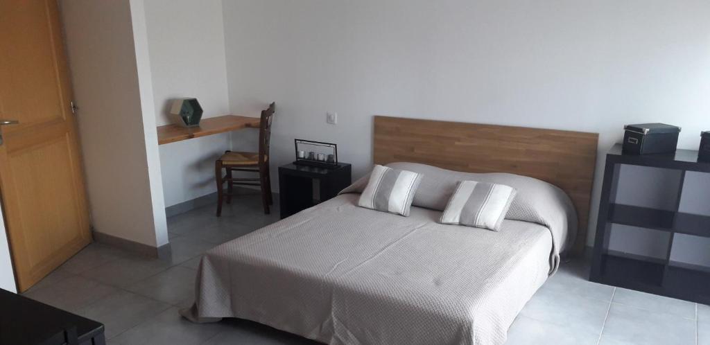 LE TOUT JOLI NID BEAUNOIS, Studio Plein centre parking 21200 Beaune