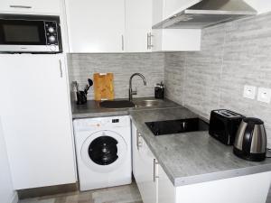 Le Trendy: 2-room 2 blocks from the beach