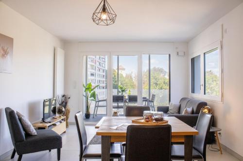 LE TRESUM - Garage, Balcon & Vue lac!