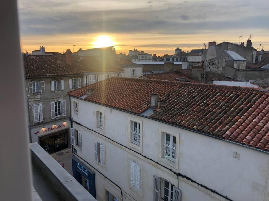 Appartement Le Triplex du marché Rochelais_T3_70m2 4 rue buffeterie 17000 La Rochelle