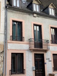 Appartement Le Val Fleuri 130 Avenue Guéneau de Mussy 63150 La Bourboule Auvergne