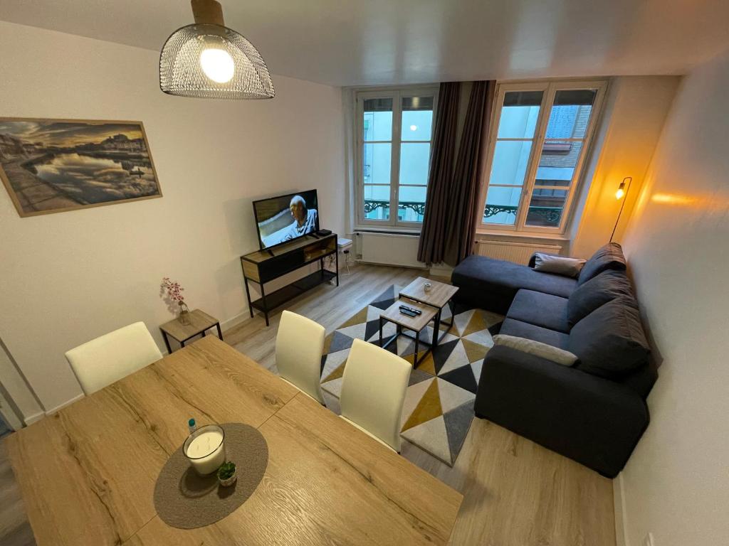 Appartement - LE VICTORIEUX - Verdun centre-ville- classé 3 étoiles 9 Rue des Tanneries 55100 Verdun