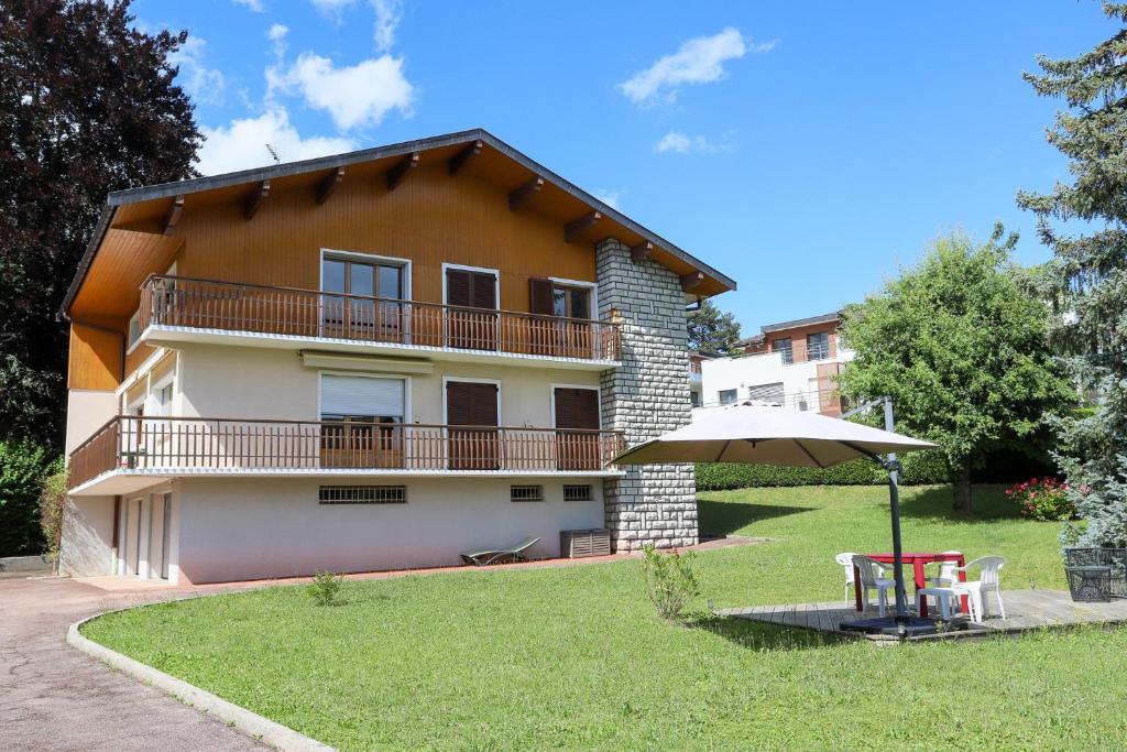 Le Vintage grand appartement avec jardin proche du lac de la Pesse, 9, 74940 Annecy
