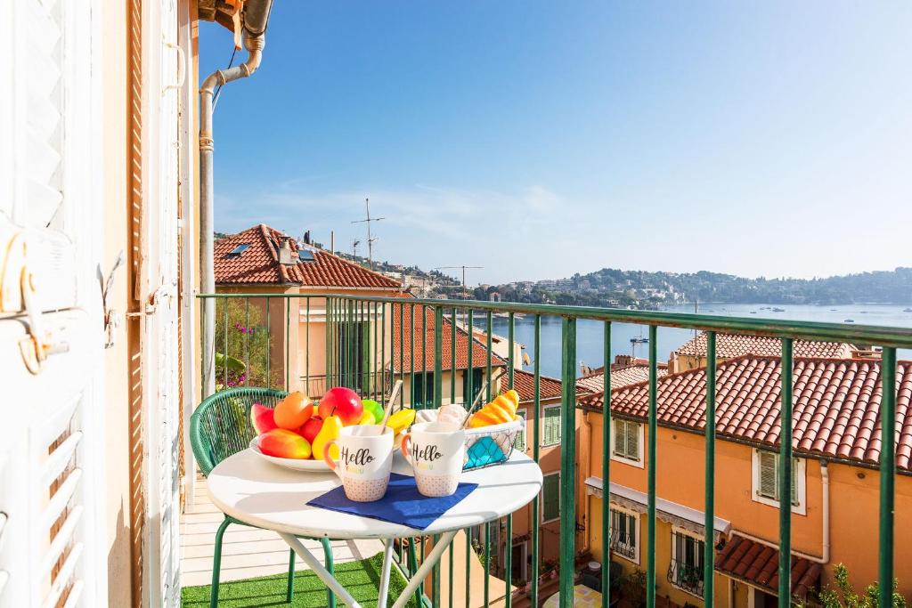 Le vogue 06230 Villefranche-sur-Mer