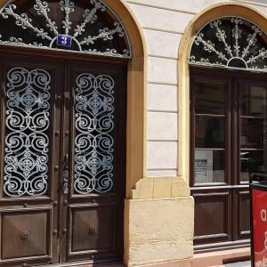 LE VOLTAIRE COLMAR CENTRE