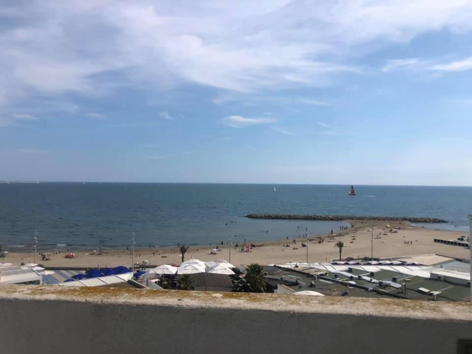 Le White Cosy à 5 minutes du Lac avec parking privatif gratuit