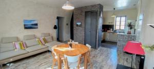 LE YACHT  Beau T3 Atypique  Centre Ville