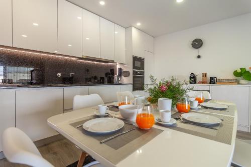 LED Apartment - Vista Alegre